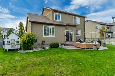 9012 N Suffolk Ln E, Eagle Mountain, UT 84005 - Photo 38