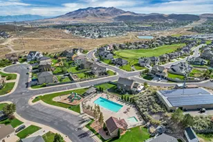 9012 N Suffolk Ln E, Eagle Mountain, UT 84005 - Photo 58