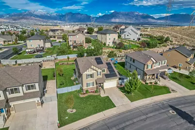 9012 N Suffolk Ln E, Eagle Mountain, UT 84005 - Photo 74
