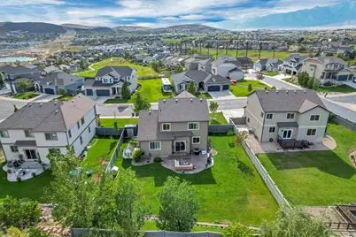 9012 N Suffolk Ln E, Eagle Mountain, UT 84005 - Photo 68