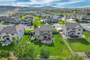 9012 N Suffolk Ln E, Eagle Mountain, UT 84005 - Photo 68