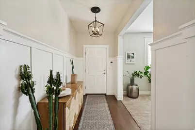 9012 N Suffolk Ln E, Eagle Mountain, UT 84005 - Photo 4