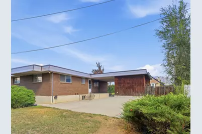 6082 S Main St, Murray, UT 84107 - Photo 2