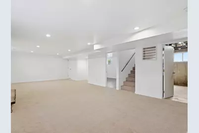 6082 S Main St, Murray, UT 84107 - Photo 22