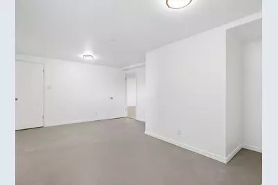 6082 S Main St, Murray, UT 84107 - Photo 26
