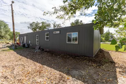 285 E 100 N, Myton, UT 84052 - Photo 26