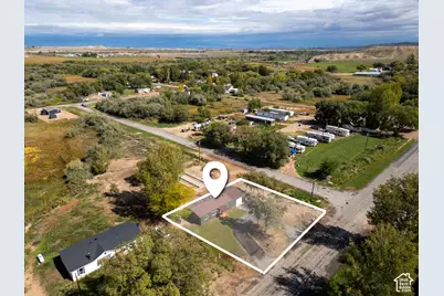 285 E 100 N, Myton, UT 84052 - Photo 34