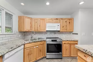 623 E 8600 S, Sandy, UT 84070 - Photo 10