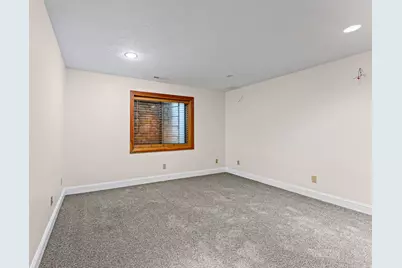 2178 E Netties Pl, Holladay, UT 84124 - Photo 26