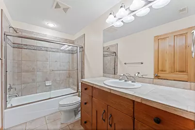 2178 E Netties Pl, Holladay, UT 84124 - Photo 24