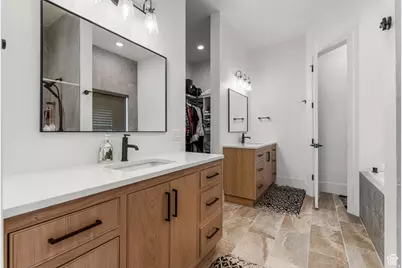 501 W 2300 S, Richfield, UT 84701 - Photo 24