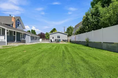 612 S 600 E, River Heights, UT 84321 - Photo 40