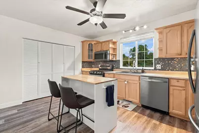 612 S 600 E, River Heights, UT 84321 - Photo 10