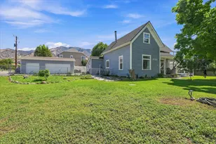 612 S 600 E, River Heights, UT 84321 - Photo 2