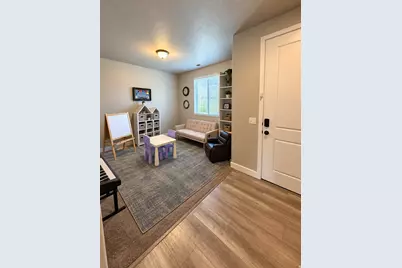 4263 W 6075 S, Roy, UT 84067 - Photo 12