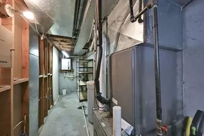 8848 S 2070 W, West Jordan, UT 84088 - Photo 30