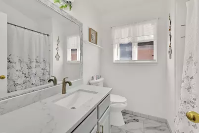 8848 S 2070 W, West Jordan, UT 84088 - Photo 16