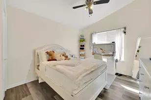 8848 S 2070 W, West Jordan, UT 84088 - Photo 18