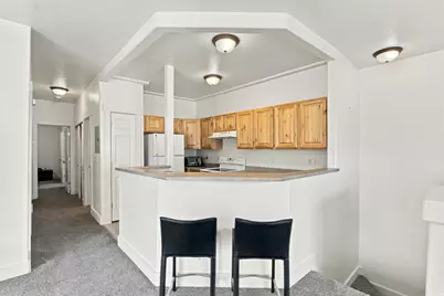 4904 W Stormy Meadow Dr, Riverton, UT 84096 - Photo 8