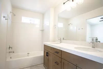 578 W 1750 N, Harrisville, UT 84404 - Photo 8