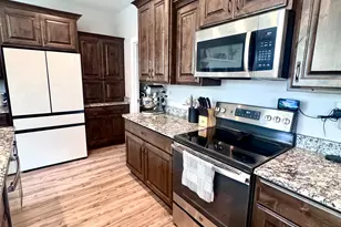 1496 W 2000 S, Syracuse, UT 84075 - Photo 10