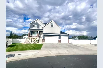 1496 W 2000 S, Syracuse, UT 84075 - Photo 2