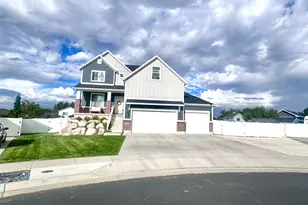 1496 W 2000 S, Syracuse, UT 84075 - Photo 2