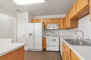 159 E Wayfield Dr S, Draper, UT 84020 - Photo 8