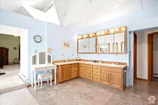 580 E Lacey Way, North Salt Lake, UT 84054 - Photo 24