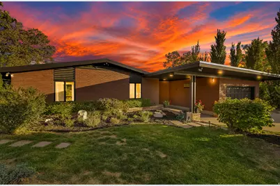 828 N Eastcapitol Blvd, Salt Lake City, UT 84103 - Photo 1