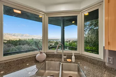 828 N Eastcapitol Blvd, Salt Lake City, UT 84103 - Photo 30