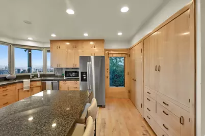 828 N Eastcapitol Blvd, Salt Lake City, UT 84103 - Photo 32