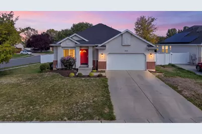 363 E 1900 S, Clearfield, UT 84015 - Photo 2