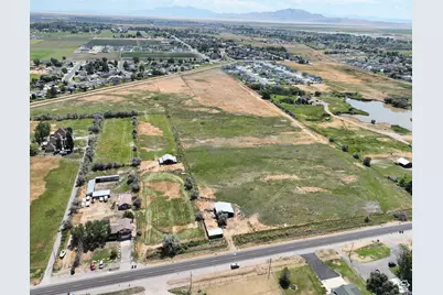3941 W 1800 N, West Point, UT 84015 - Photo 2