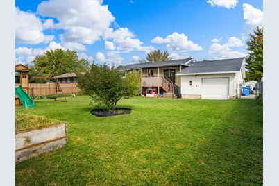 623 W 1635 N, Clinton, UT 84015 - Photo 20
