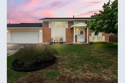 623 W 1635 N, Clinton, UT 84015 - Photo 1