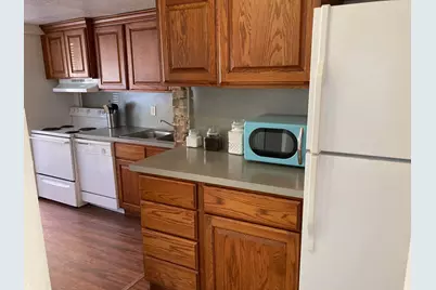 870 W 300 S, Provo, UT 84601 - Photo 24