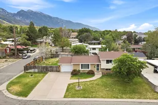 3070 E 7145 S, Cottonwood Heights, UT 84121 - Photo 2