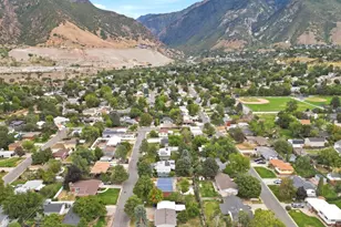 3070 E 7145 S, Cottonwood Heights, UT 84121 - Photo 38