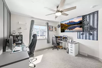 2370 W Howard St, West Haven, UT 84401 - Photo 20