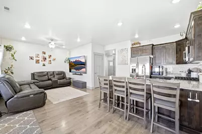 2370 W Howard St, West Haven, UT 84401 - Photo 8
