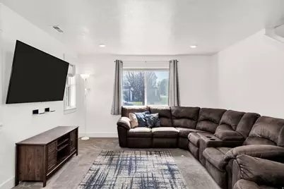 1197 W 240 S, Logan, UT 84321 - Photo 8