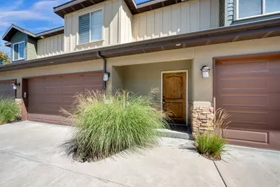 1440 E Tuscan Oak Way, Sandy, UT 84092 - Photo 2