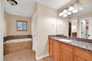 1440 E Tuscan Oak Way, Sandy, UT 84092 - Photo 16