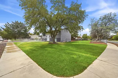 7684 S 2250 W, West Jordan, UT 84084 - Photo 4