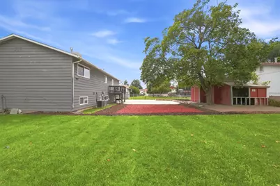 7684 S 2250 W, West Jordan, UT 84084 - Photo 32