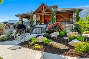 8 S Mountain Wood Ln, Sandy, UT 84092 - Photo 12