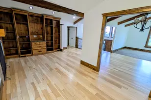 8 S Mountain Wood Ln, Sandy, UT 84092 - Photo 16