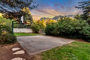 3259 E Little Cottonwood Rd, Sandy, UT 84092 - Photo 34