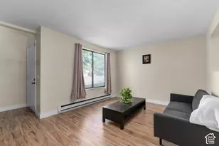 870 S 1625 E, Clearfield, UT 84015 - Photo 4